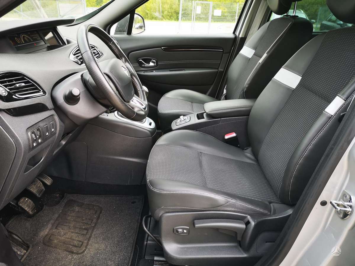 Renault Scenic 2014 — photo 12