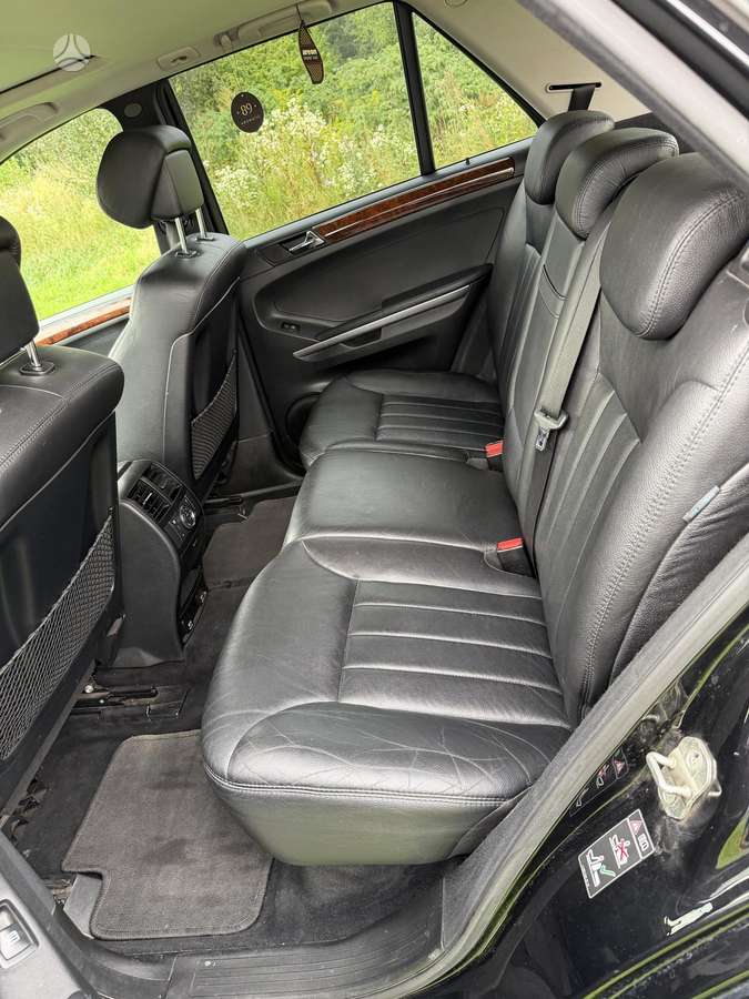Mercedes-Benz ML320 2006 — photo 11
