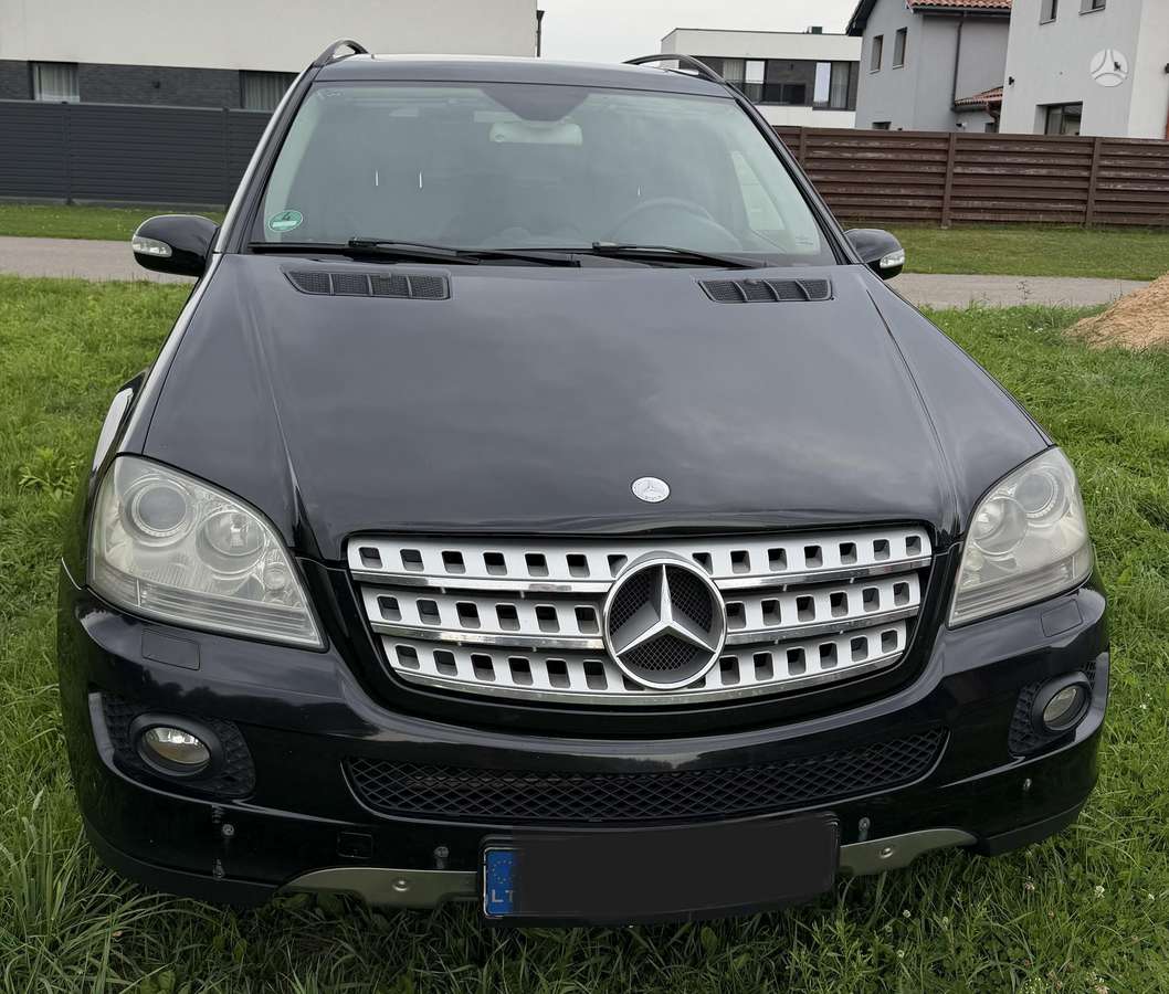 Mercedes-Benz ML320 2006 — photo 7