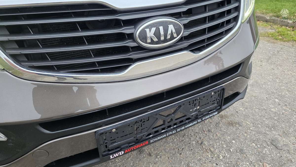 Kia Sportage 2012 — photo 10