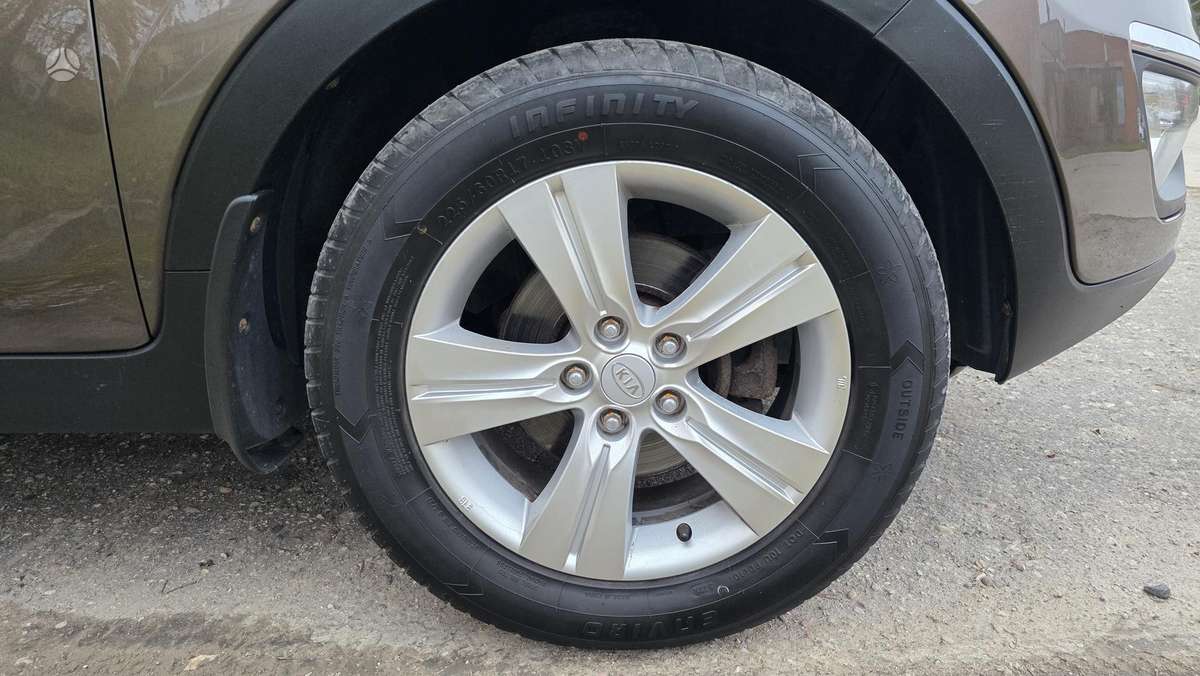 Kia Sportage 2012 — photo 12