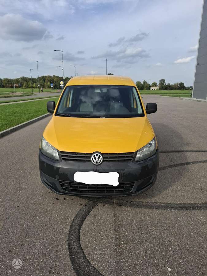 Volkswagen Caddy 2012 — rear view