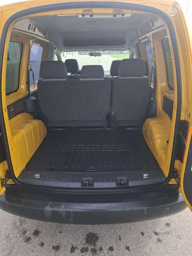 Volkswagen Caddy 2012 — interior