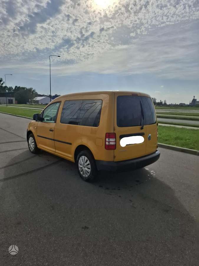 Volkswagen Caddy 2012 — photo 5