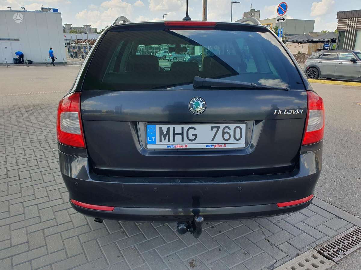 Skoda Octavia 2011 — photo 5