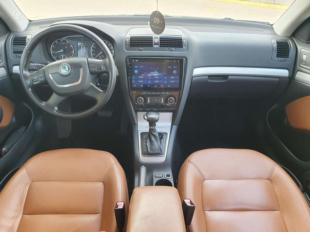 Skoda Octavia 2011 — photo 7