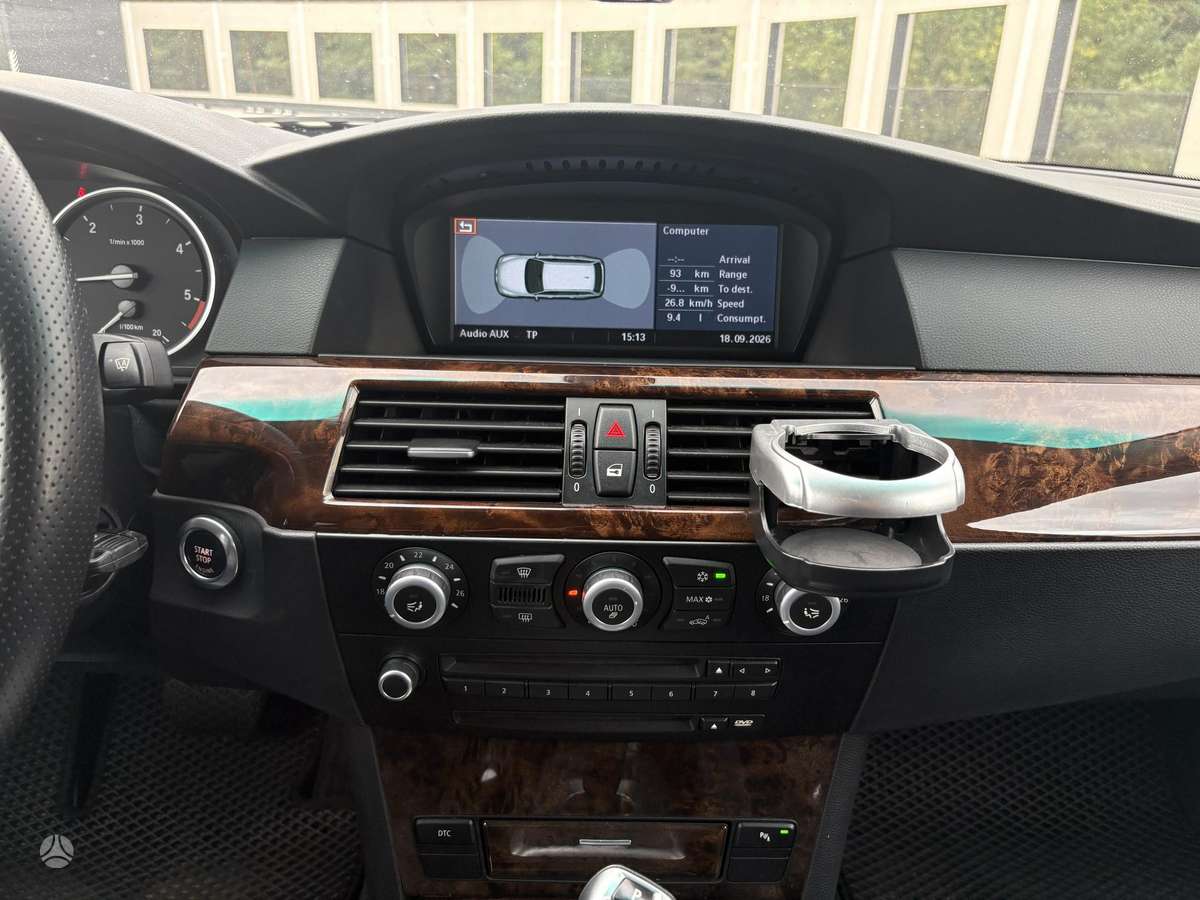 BMW 530 2007 — photo 11