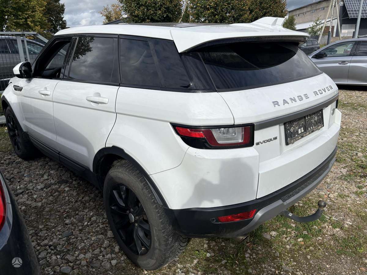 Land Rover 2015 — салон