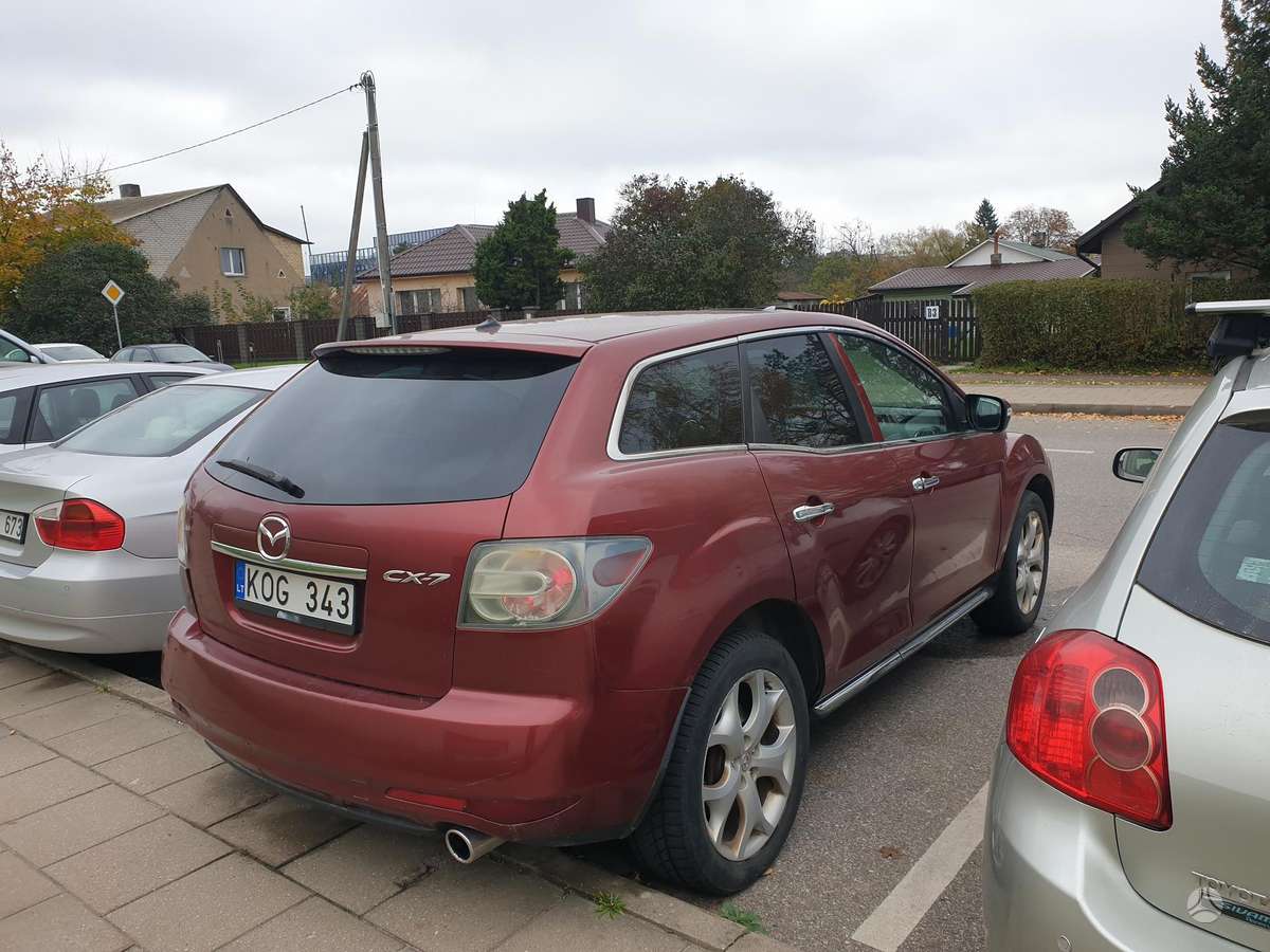 Mazda CX-7 2009 — двигун 2184 cm³, 173 HP (127kW)