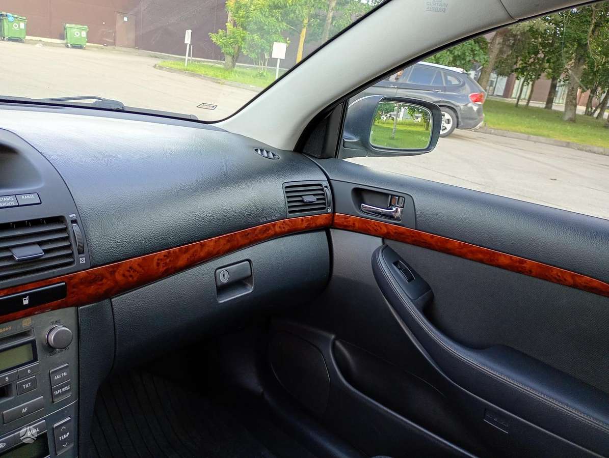 Toyota Avensis 2006 — photo 10