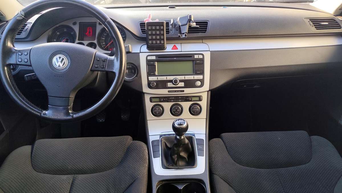 Volkswagen Passat 2008 — photo 10