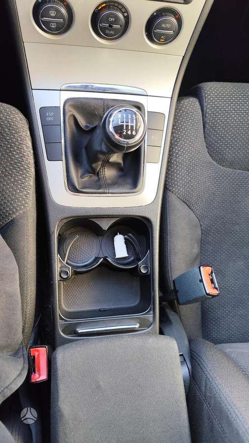 Volkswagen Passat 2008 — photo 13