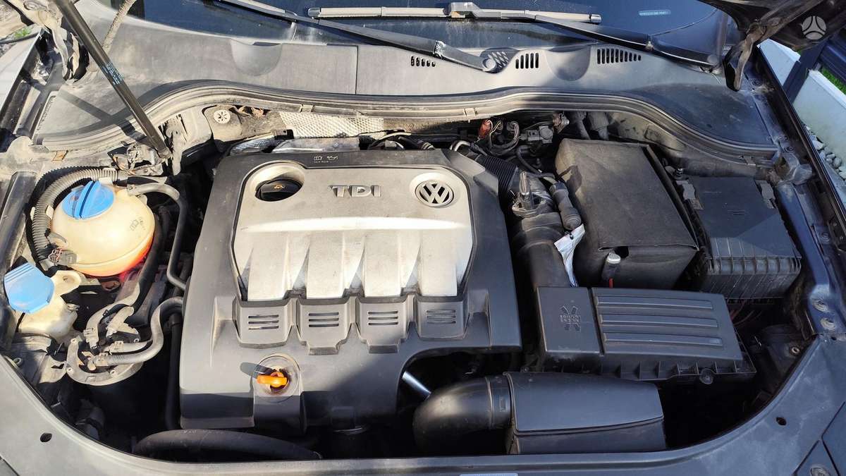 Volkswagen Passat 2008 — photo 15