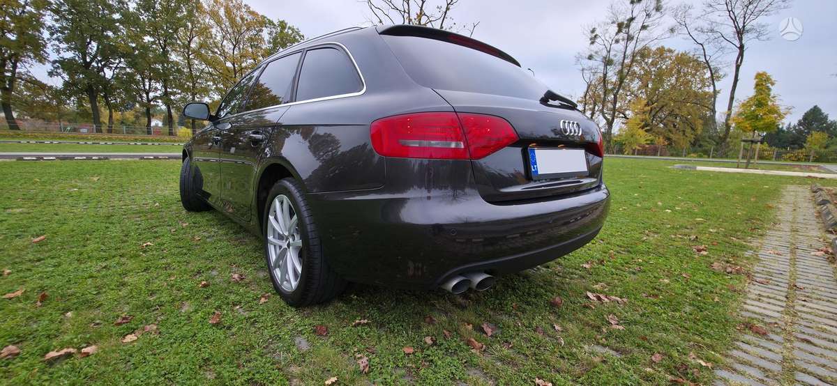 Audi A4 2009 — photo 16