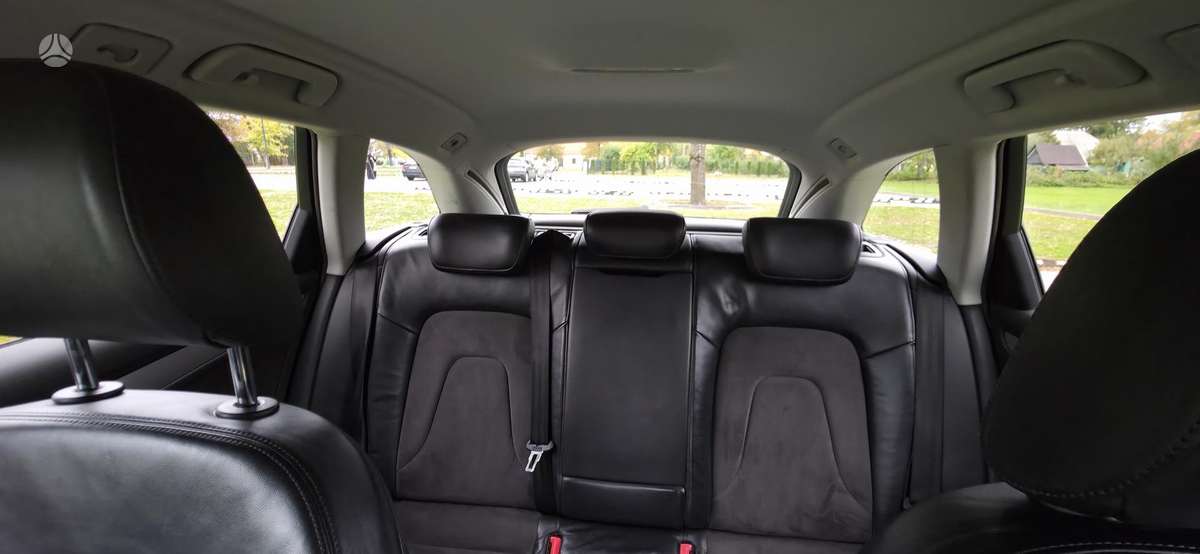 Audi A4 2009 — photo 23
