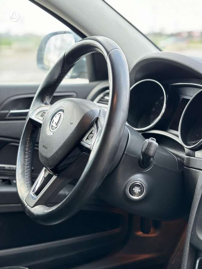 Skoda Superb 2015 — photo 11