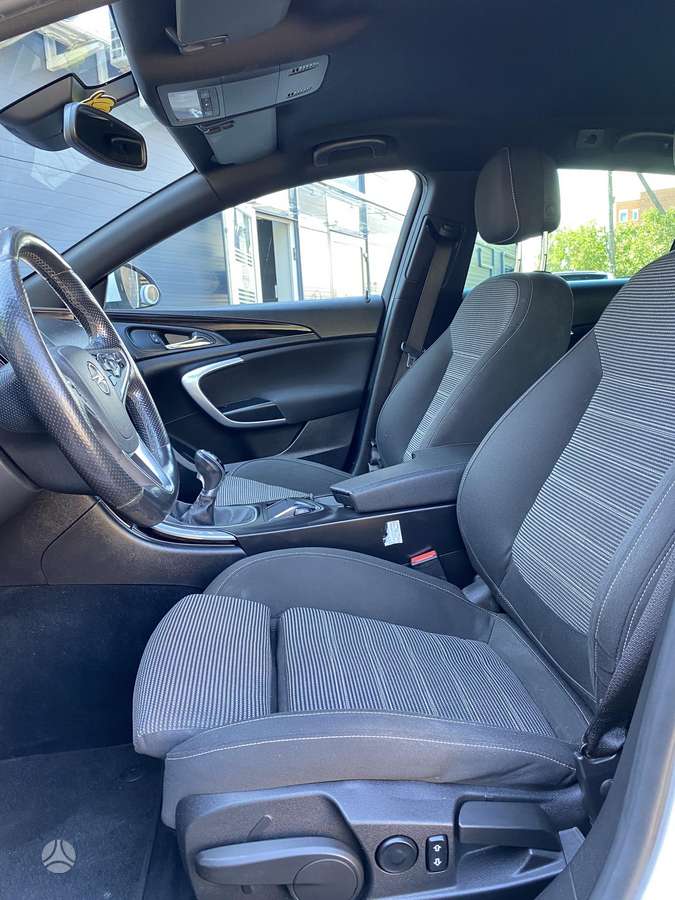 Opel Insignia 2013 — фото 20