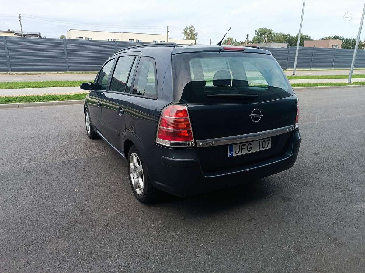 Opel Zafira 2008 — photo 8