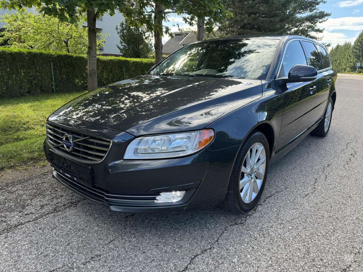 Volvo V70 2013 — двигун 1969 cm³, 163 HP (120kW)