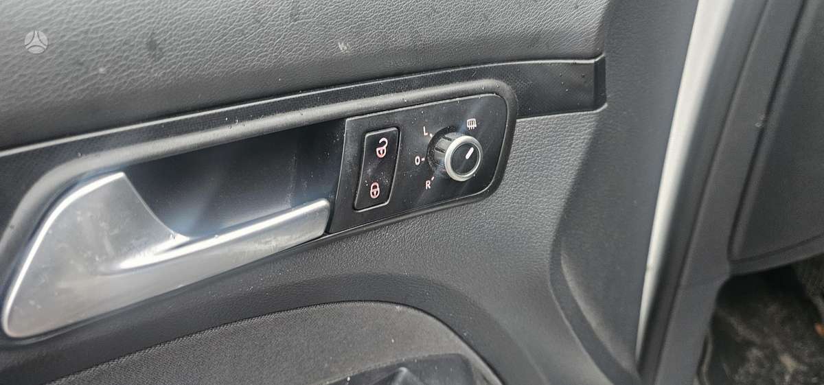 Volkswagen Touran 2015 — photo 7
