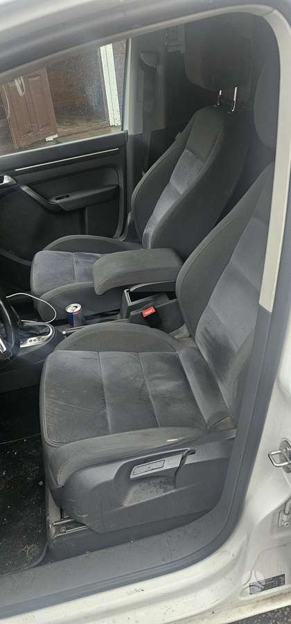 Volkswagen Touran 2015 — photo 8