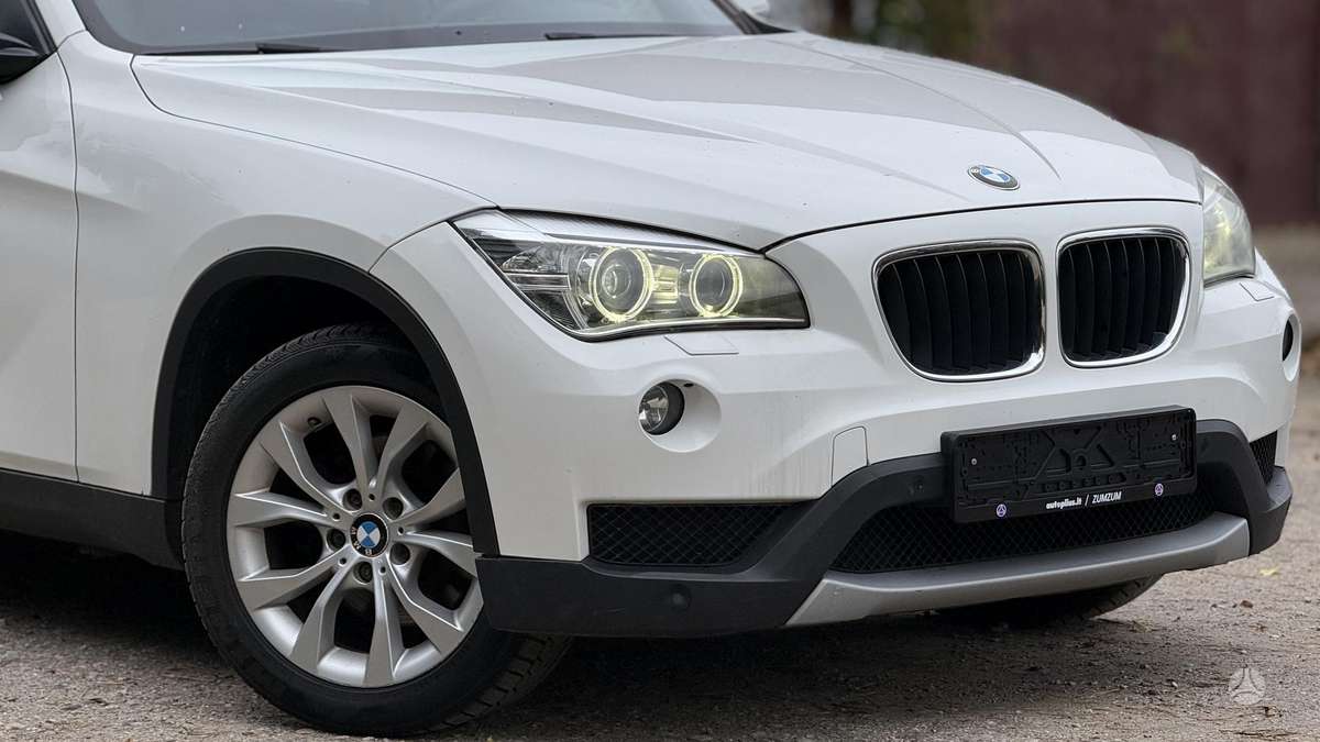 BMW X1 2013 — фото 9