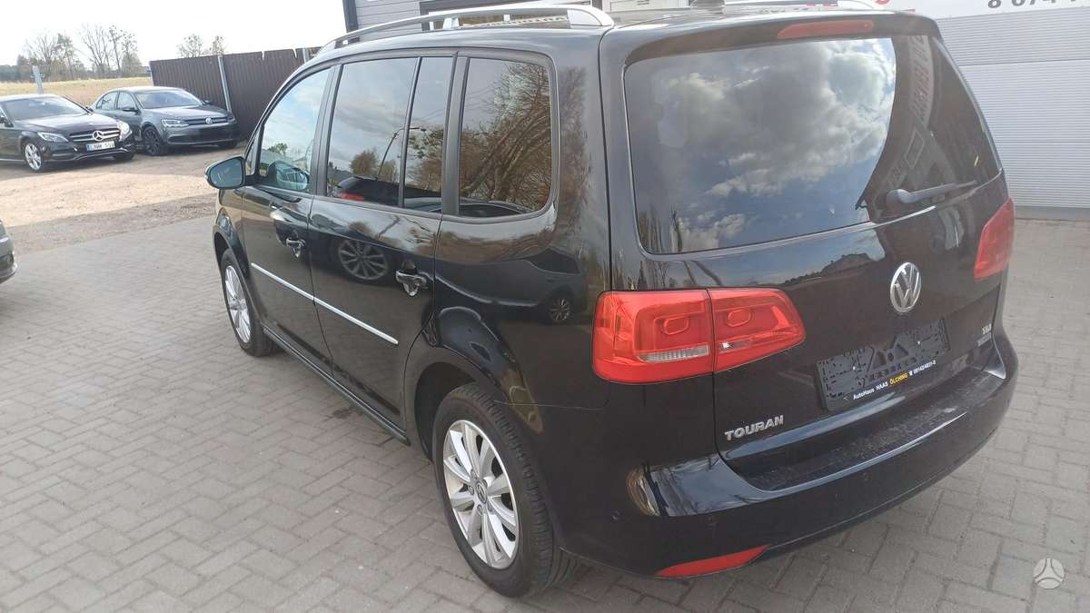 Volkswagen Touran 2013 — photo 7