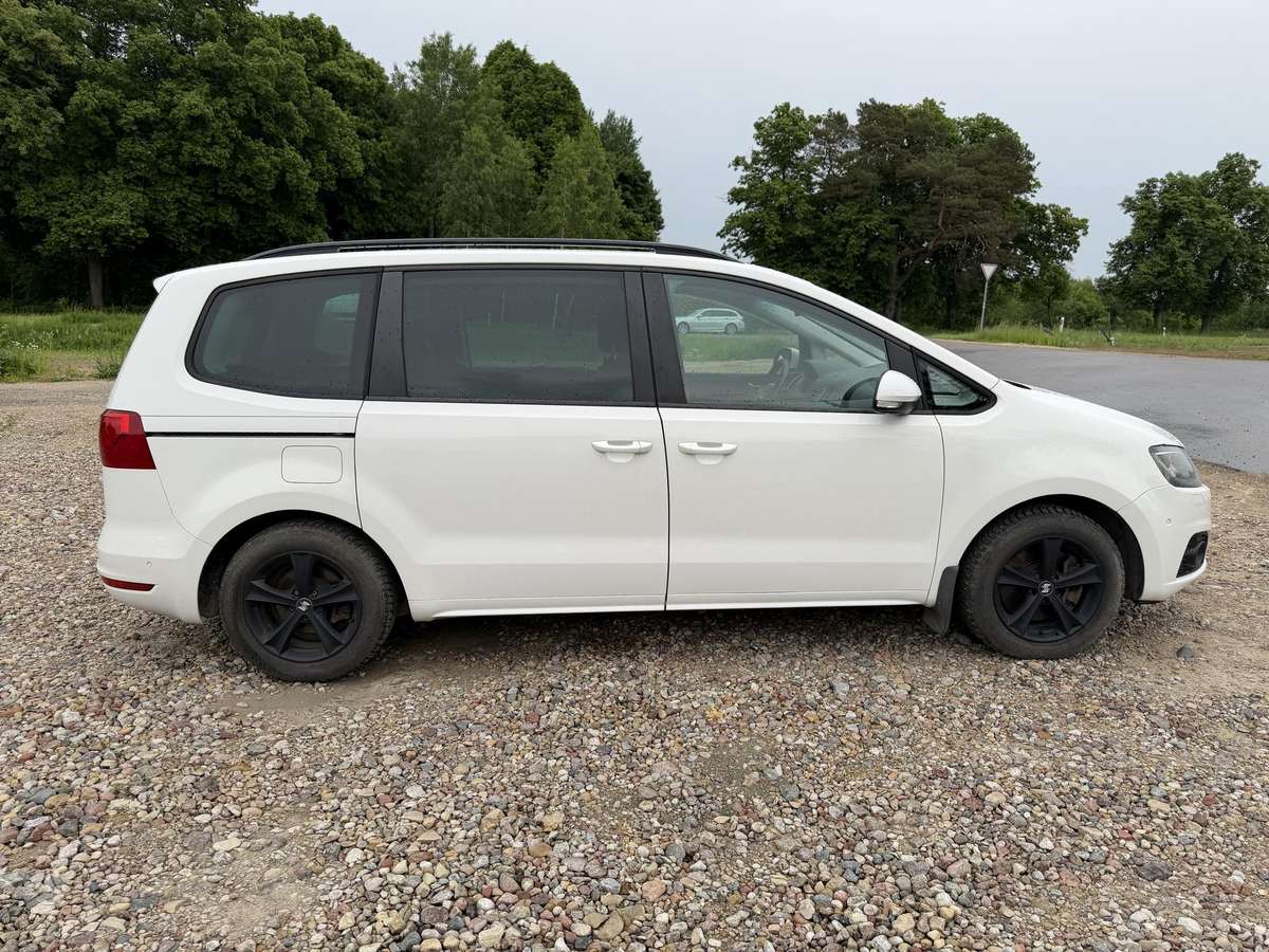 Seat Alhambra 2012 — фото 7