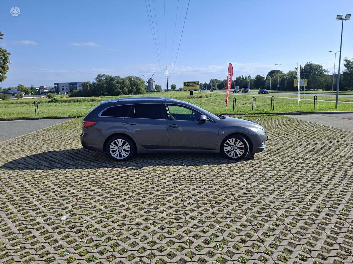 Mazda 6 2009 — вигляд ззаду