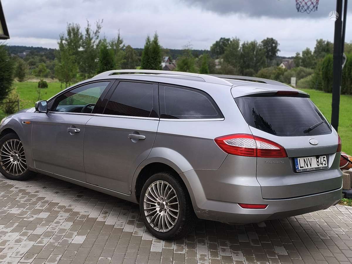 Ford Mondeo 2008 — interior