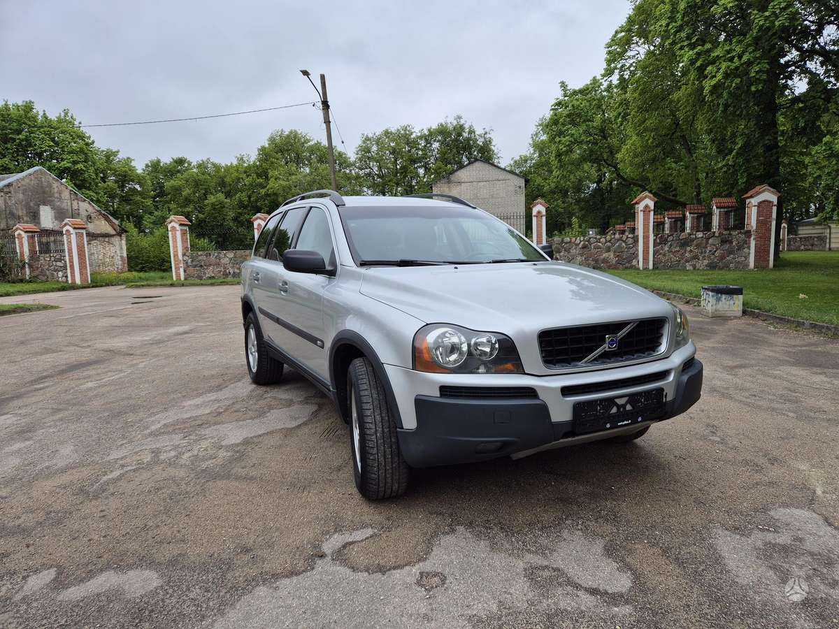 Volvo XC90 2005 — вигляд ззаду
