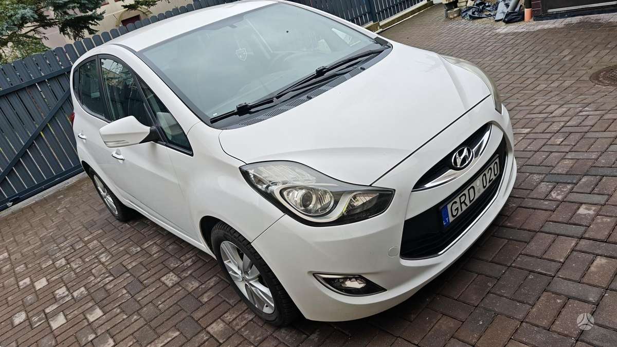 Hyundai ix20 2012 — photo 6