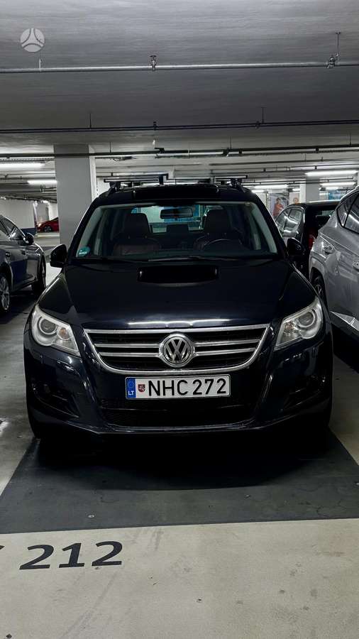 Volkswagen Tiguan 2008 — interior