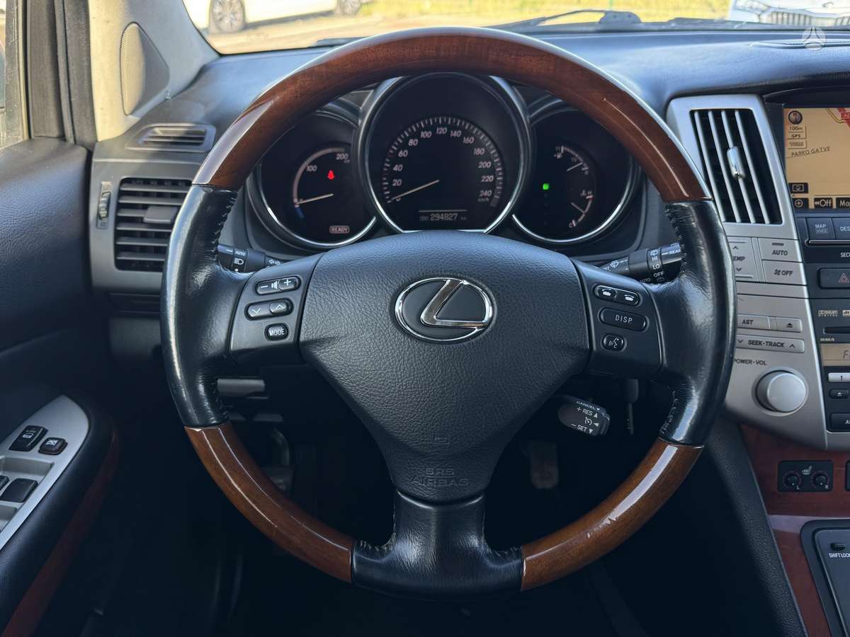 Lexus RX 2007 — photo 25