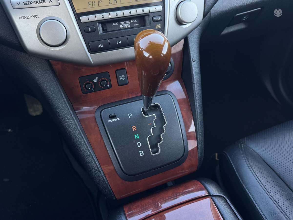 Lexus RX 2007 — photo 29