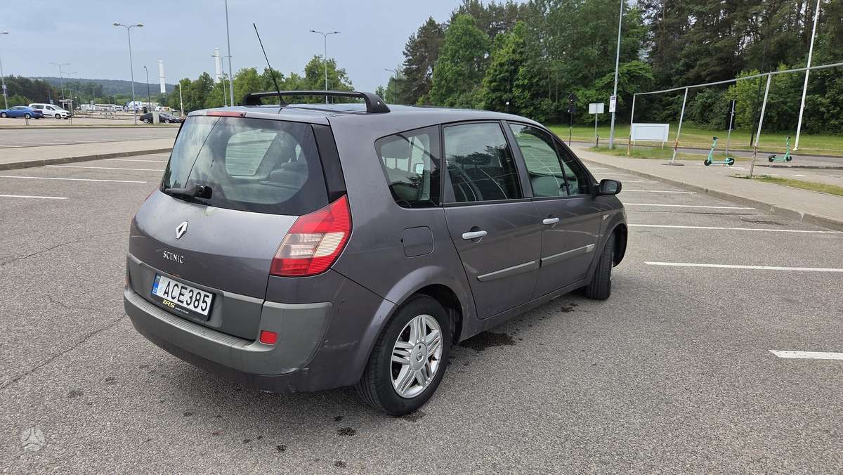 Renault Grand 2004 — салон