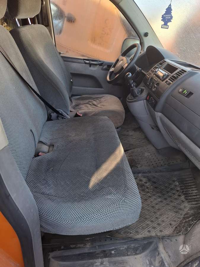 Volkswagen Transporter 2008 — photo 5