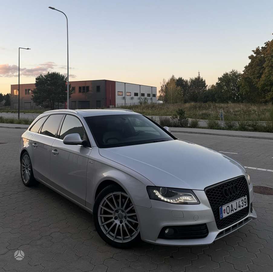 Audi A4, 2009