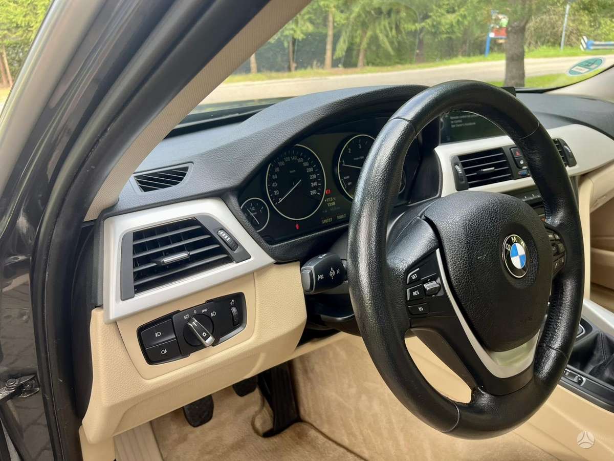 BMW 320 2013 — фото 23