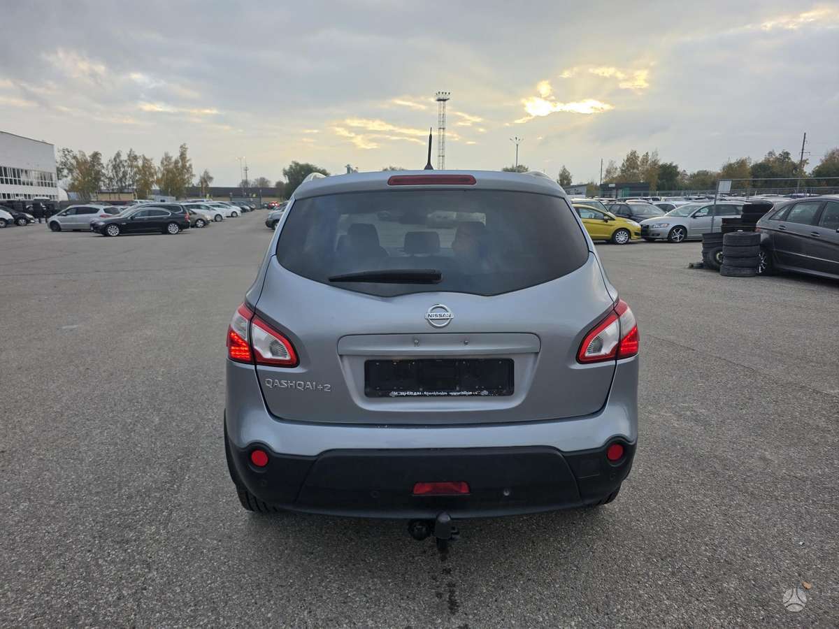 Nissan Qashqai 2012 — photo 14