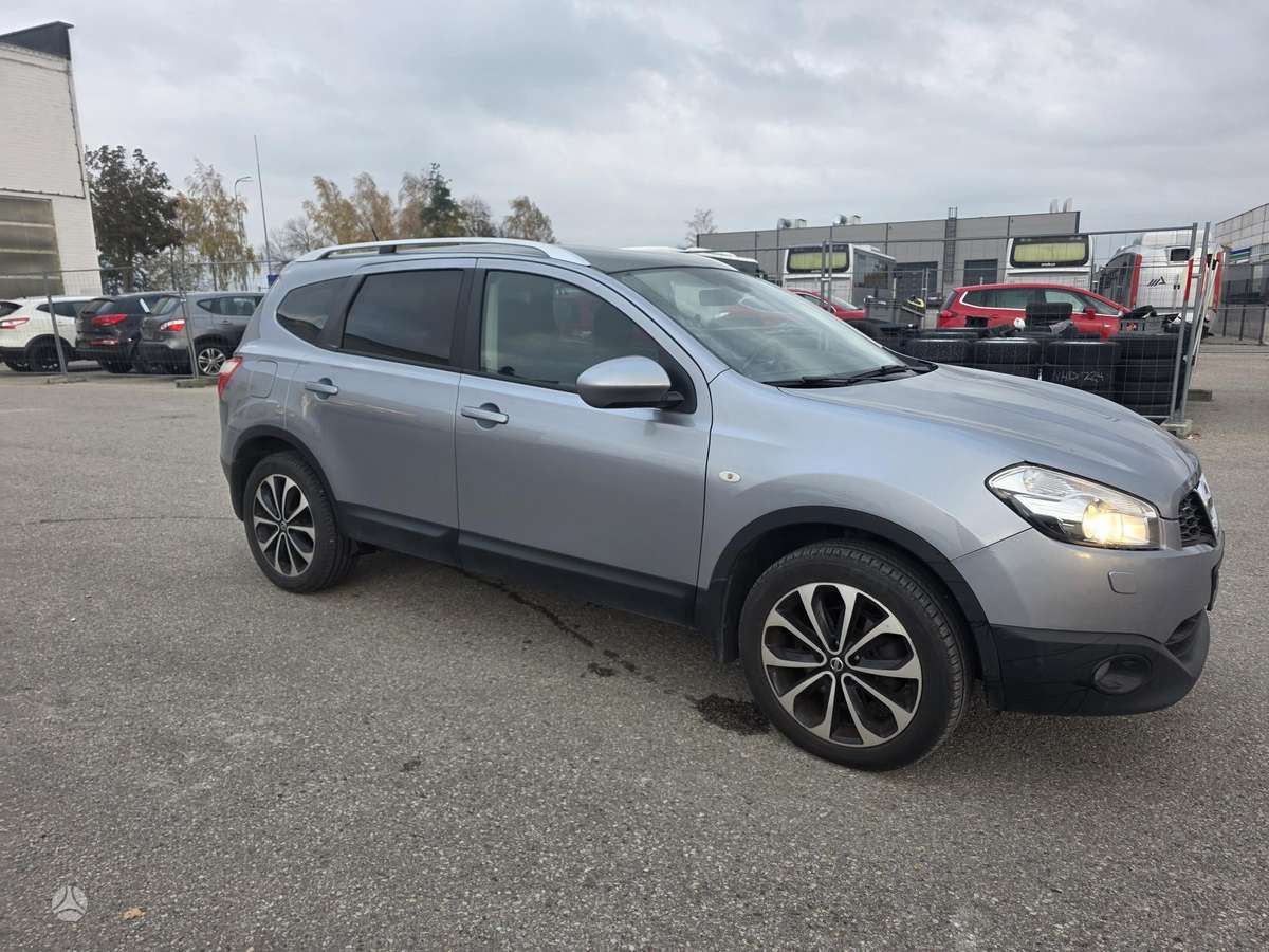 Nissan Qashqai 2012 — photo 20