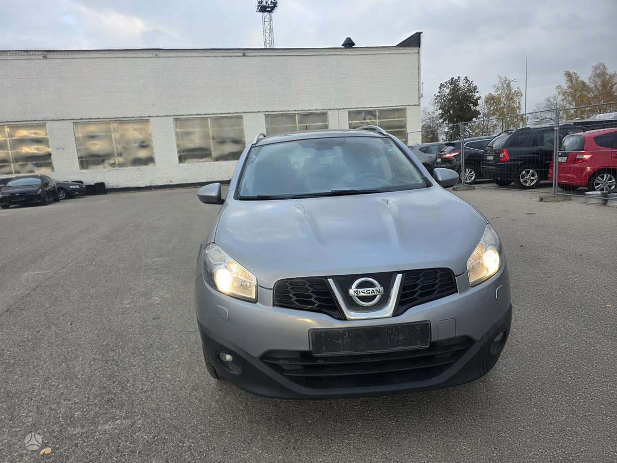 Nissan Qashqai 2012 — photo 24