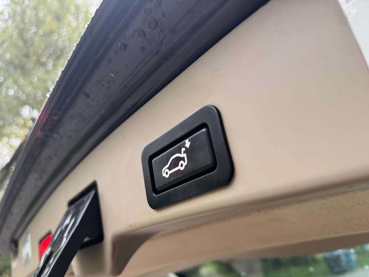 BMW 525 2008 — photo 29