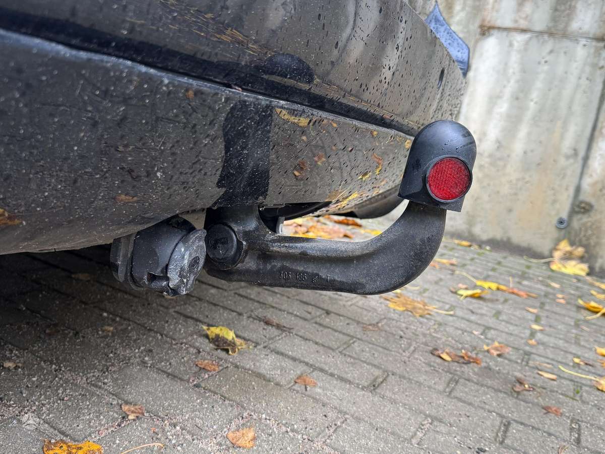 BMW 525 2008 — photo 30