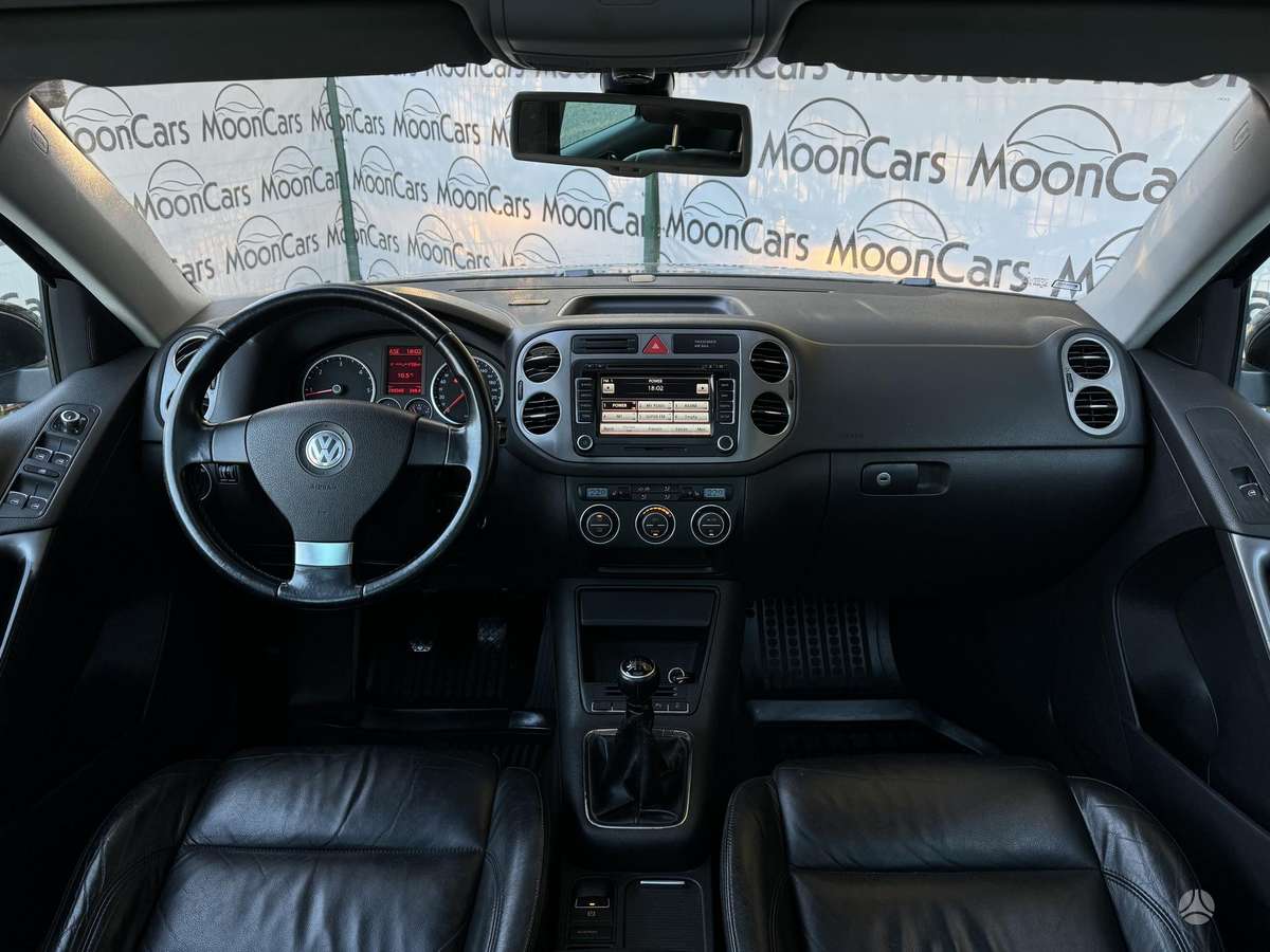 Volkswagen Tiguan 2009 — photo 11