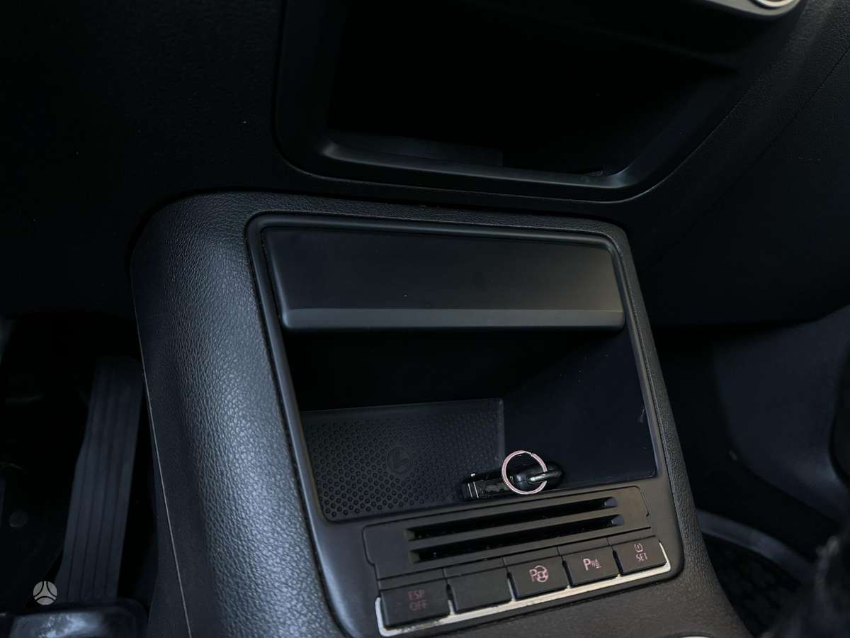 Volkswagen Tiguan 2009 — photo 18