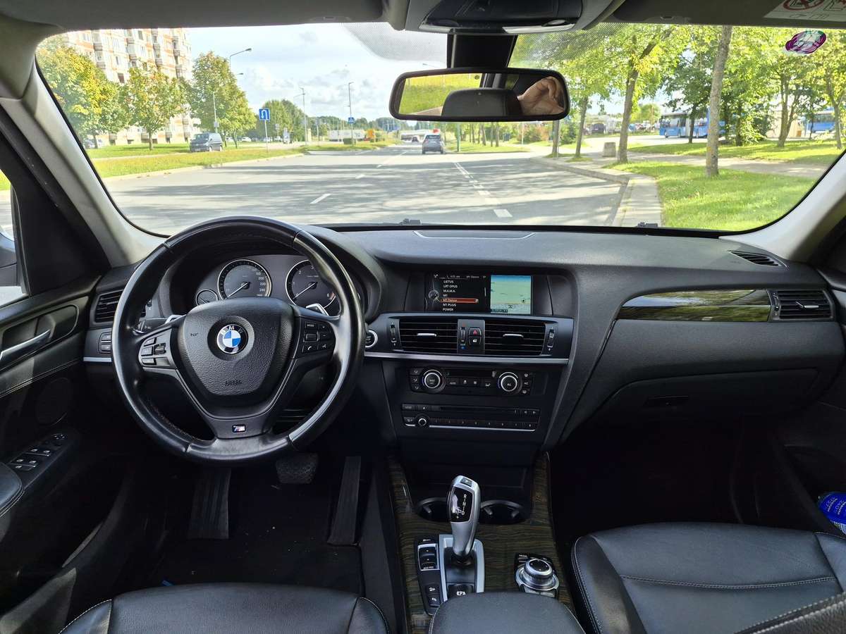 BMW X3 2014 — photo 13