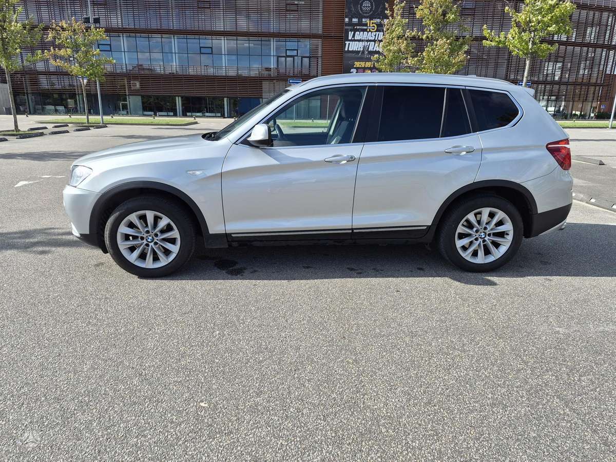 BMW X3 2014 — rear view