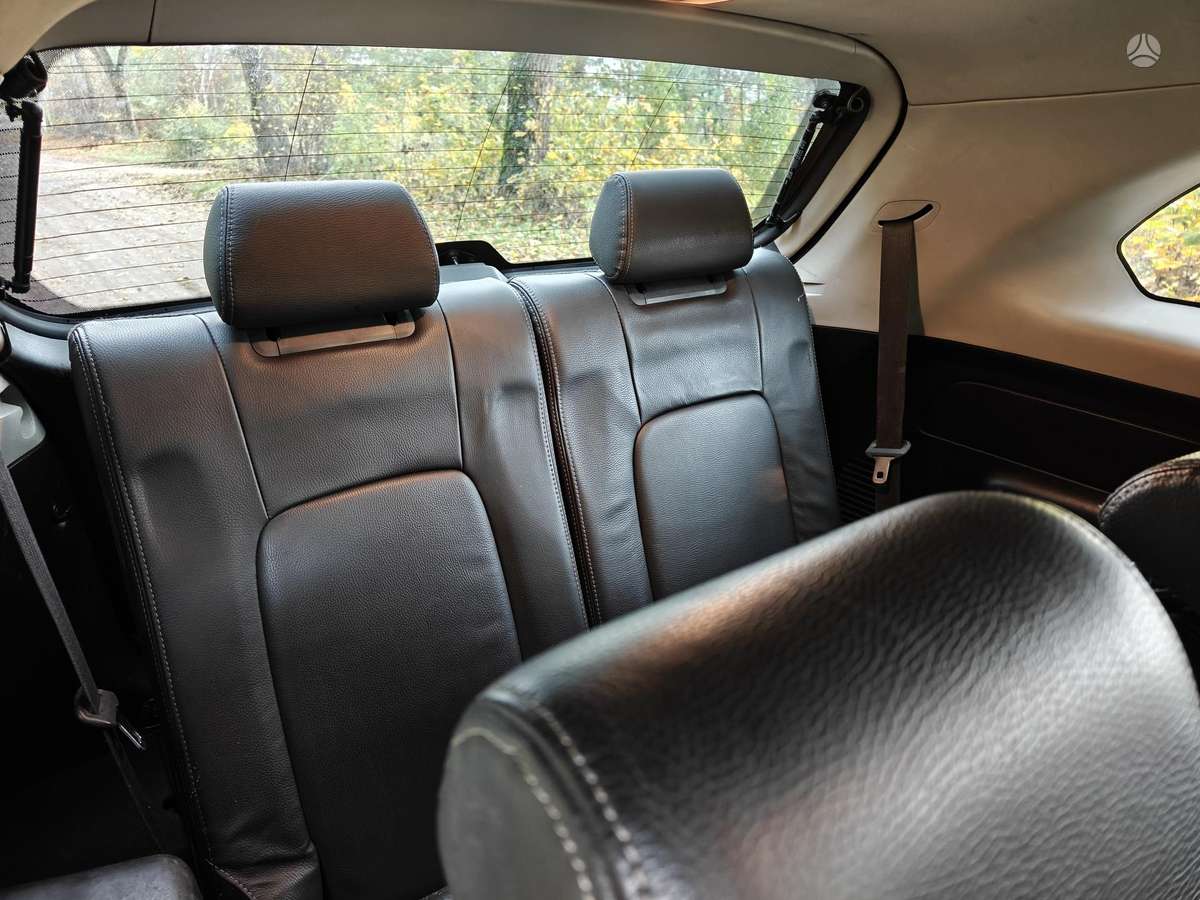Chevrolet Captiva 2012 — photo 10