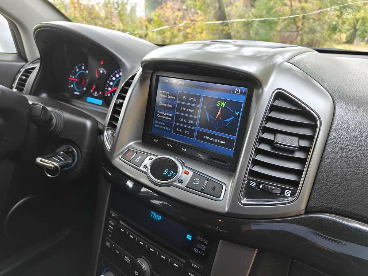 Chevrolet Captiva 2012 — photo 13